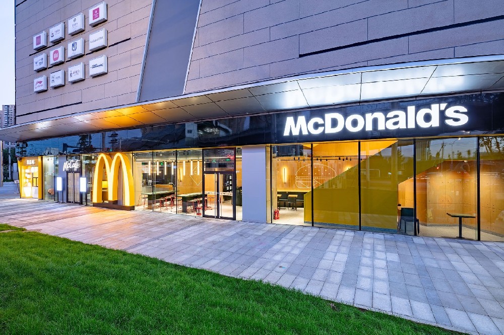 北京麦当劳第 500 家 RAY 风格旗舰店丨中国北京